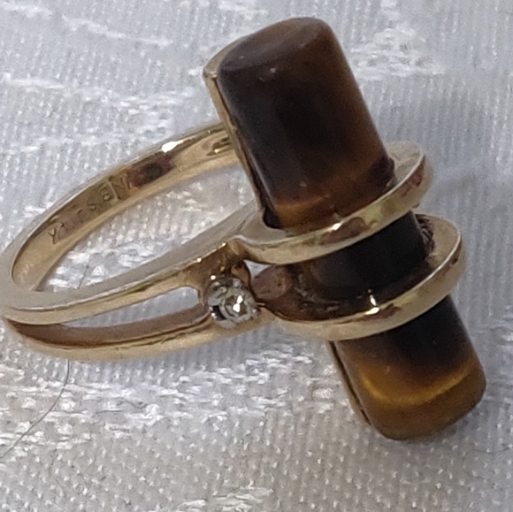 Vintage 14K Tiger Eye & Diamond Ring.